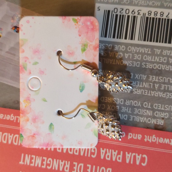 Christmas New Earrings for Kids Adults Women Girls XMAS Holiday Handmade - Picture 2 of 4